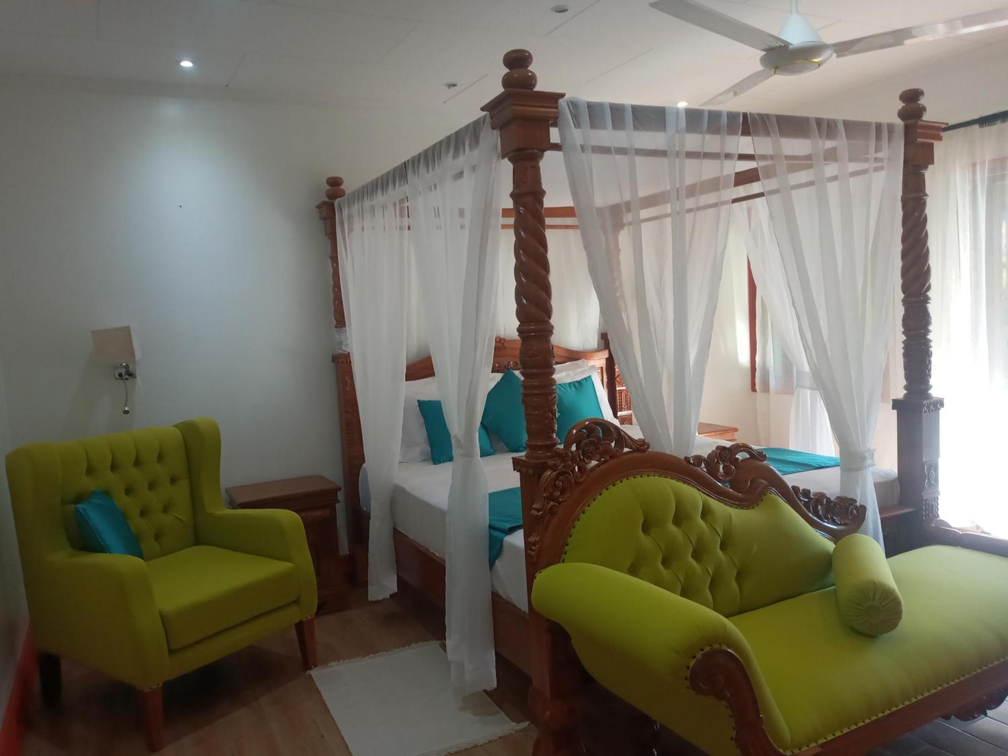 Benjamine'S Guesthouse La Digue Exterior photo