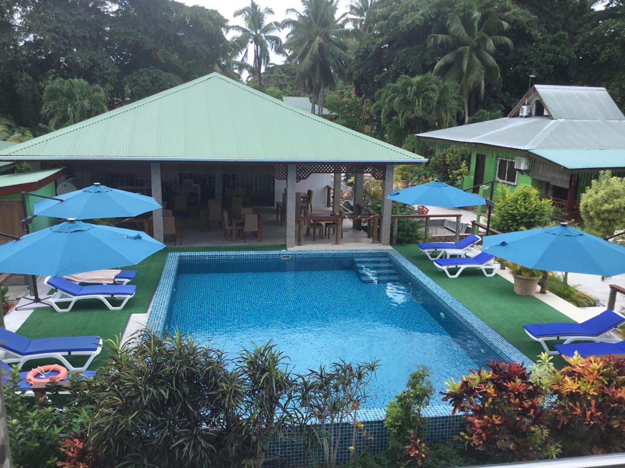 Benjamine'S Guesthouse La Digue Exterior photo