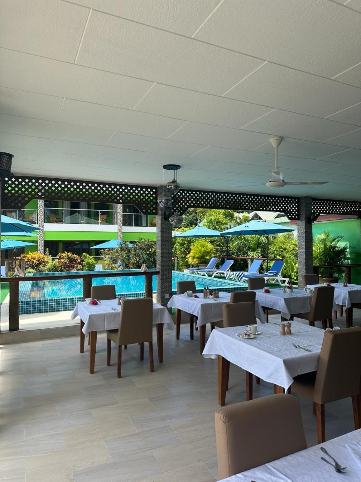 Benjamine'S Guesthouse La Digue Exterior photo