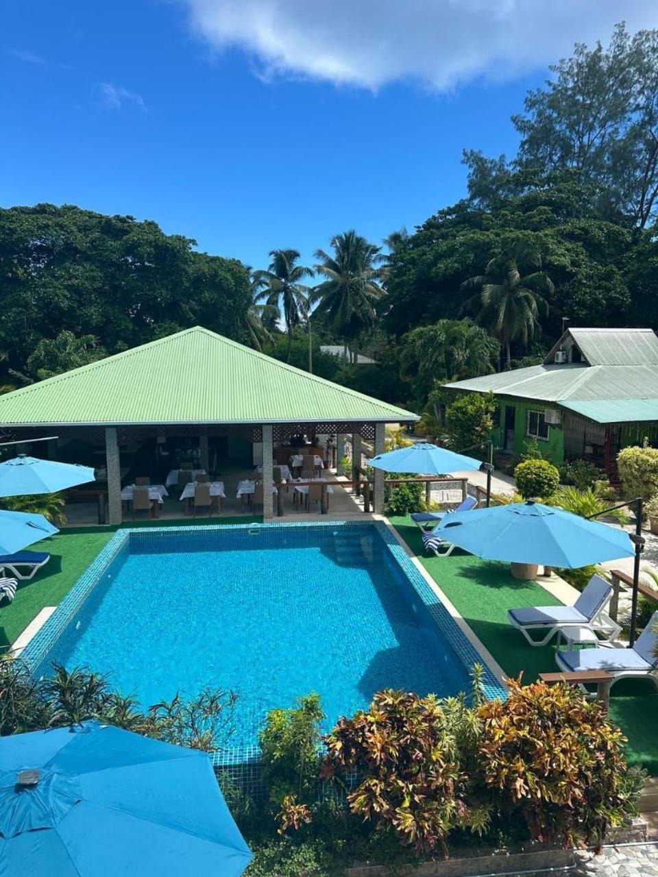 Benjamine'S Guesthouse La Digue Exterior photo